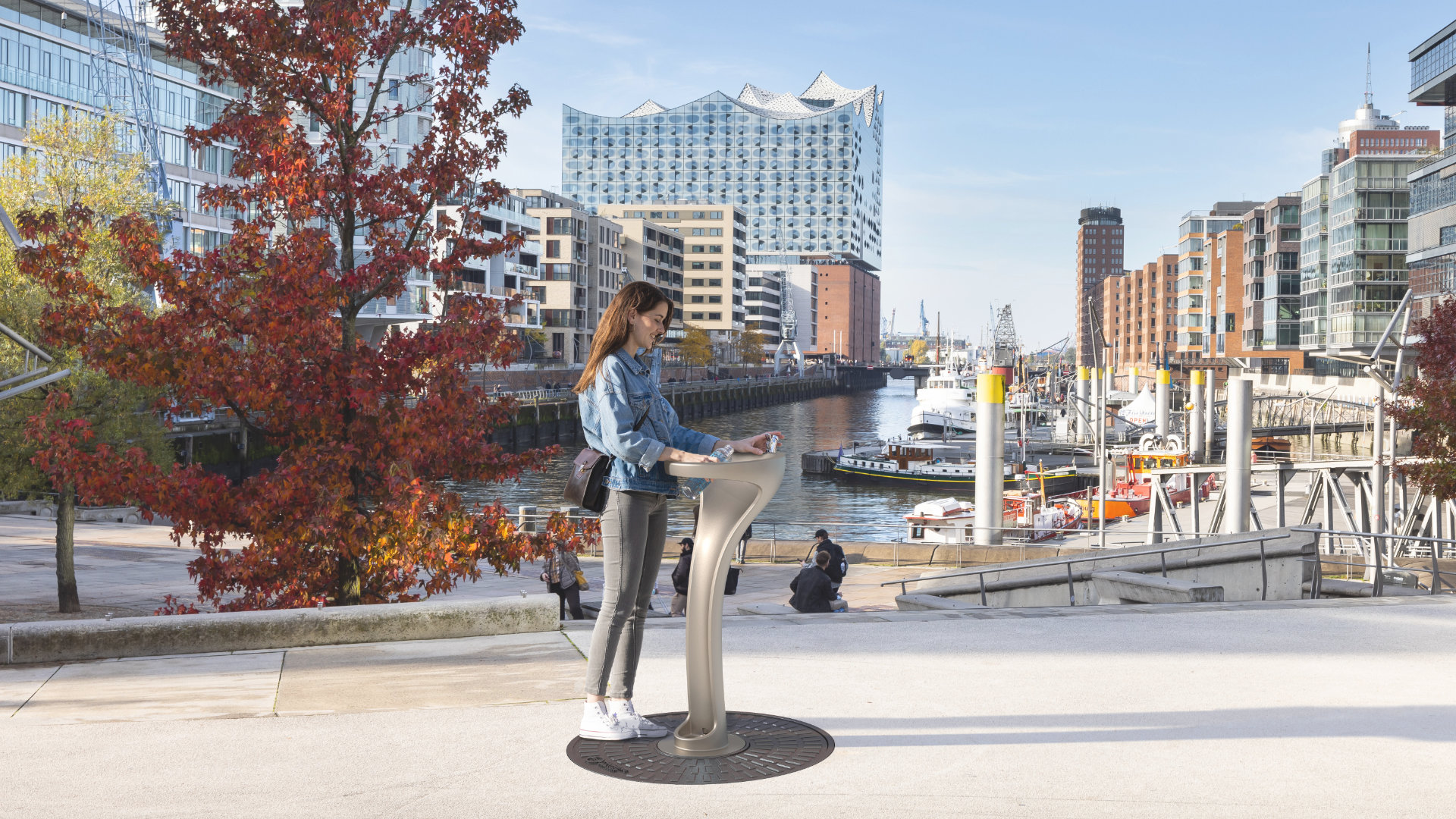 IONDESIGN_Trinkbrunnen_Fotomontage_Hafen_Flasche_ueen